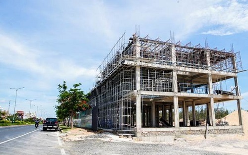 Đất Xanh Miền Trung bán hết 45 căn shophouse La Maison Premium