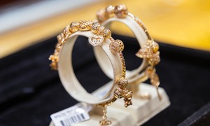 Giá vàng hôm nay 10/2: Dự báo tăng trong ngắn hạn