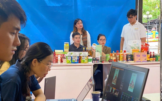 Bộ Công Thương theo dõi việc tăng phí hoa hồng của Shopee, TikTok Shop