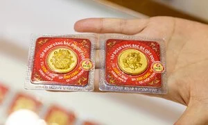 Giá vàng hôm nay 13/5: Liên tiếp giảm